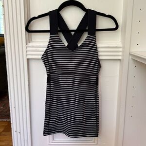 Lululemon tank top